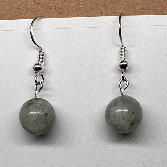 Labradorite earrings Elegant Stone Drop handmade - Picture 1 of 4